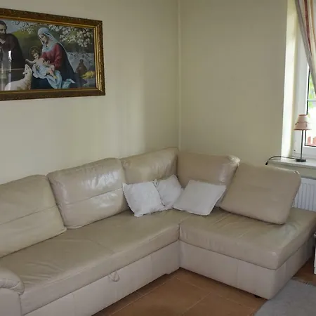 Feriehus Magiczny Dworek Piece (Pomerania)
